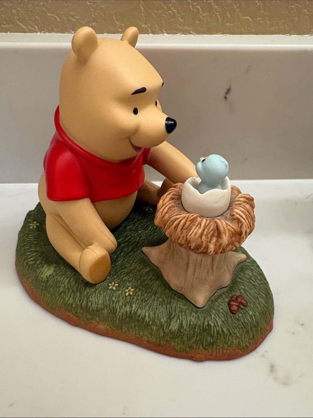 Retired Disney Pooh & Friends Figurine Welcome, Little One